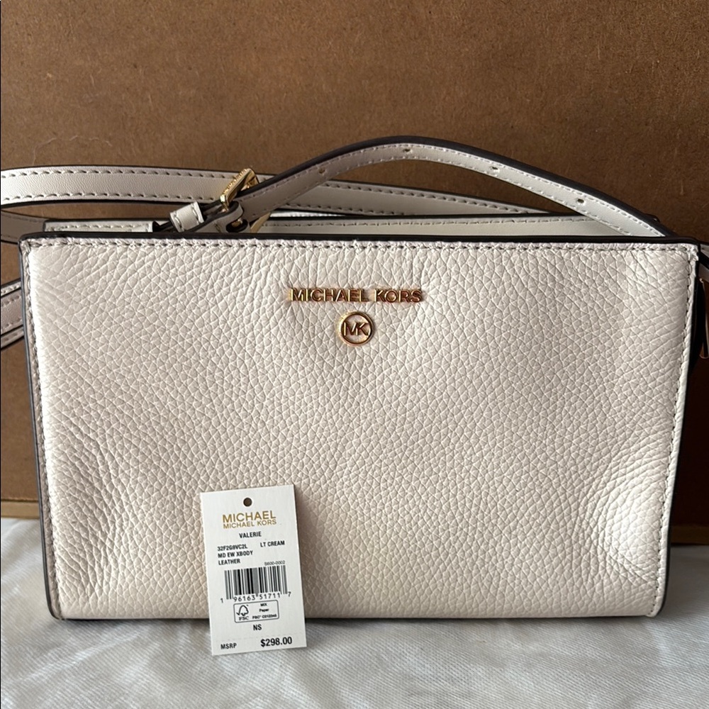 NWT Michael Kors Leather Cream Textured Crossbody Bag